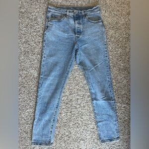 Levi's 501 Skinny Denim Jeans size 28